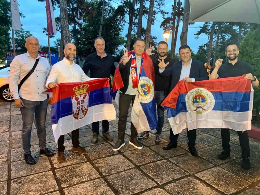 Dodik sinoć izrazio podršku reprezentaciji Srbije: Svi smo uz Srbiju!