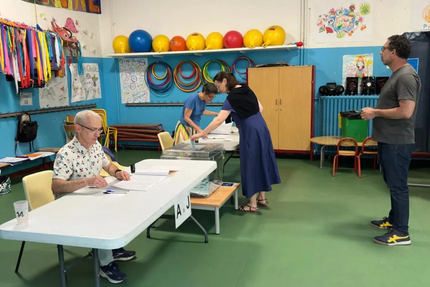 Kakvi scenariji čekaju francusku političku scenu