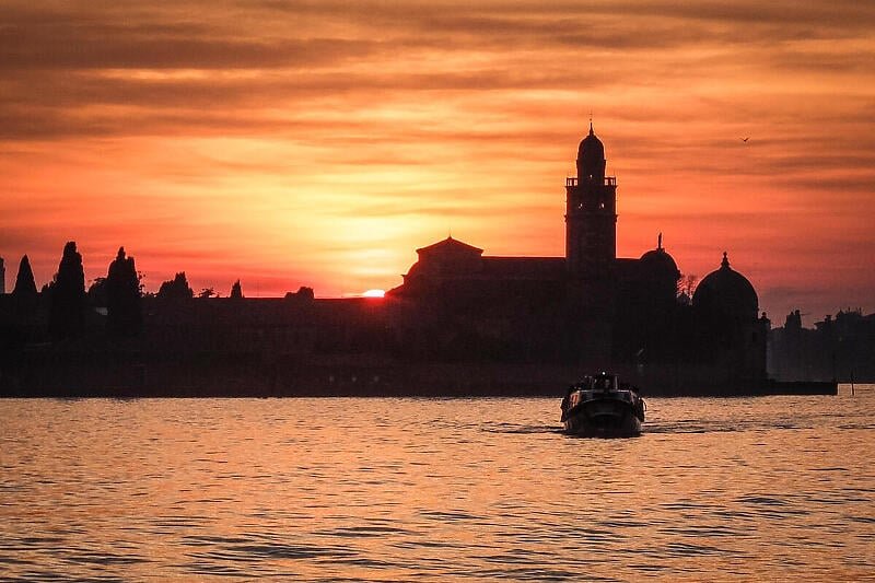 Venecija od naplaćivanja ulaza turistima zaradila 2,2 miliona eura, mnogi stanovnici nezadovoljni
