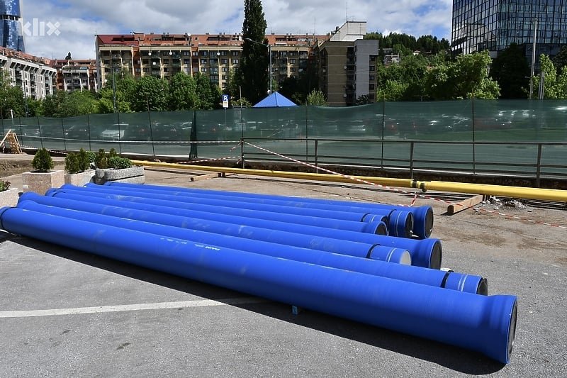 Niko ne želi preuzeti brigu o vodovodu Nahorevska brda dok stanovnici piju vodu koja nije za piće