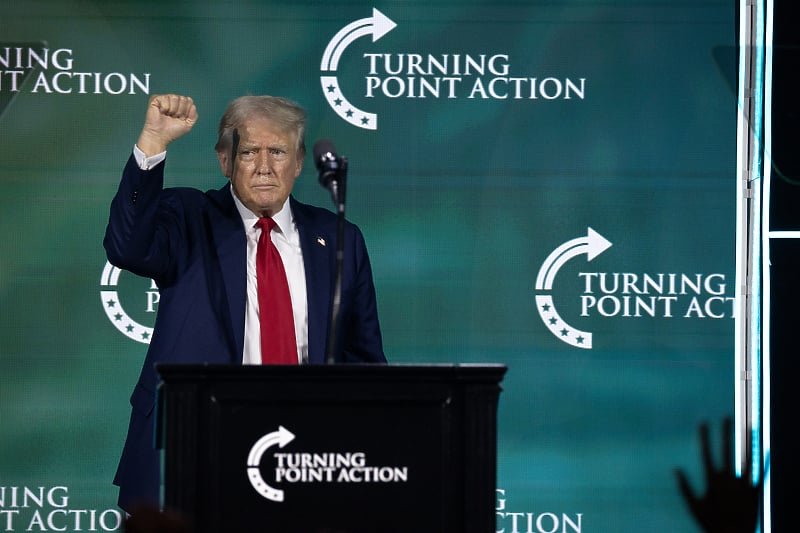 Donald Trump ponovo “koketira” s diktaturom: Kršćani, više nećete morati glasati