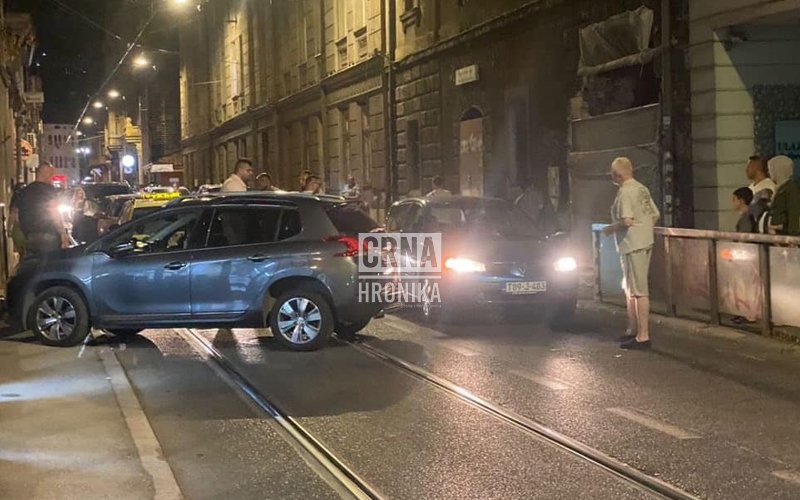 Sudar na Baščaršiji, stvaraju se velike gužve