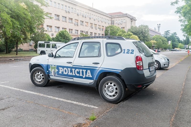 U Herceg Novom uhapšen državljanin Bosne i Hercegovine (25) zbog falsifikovanja novca