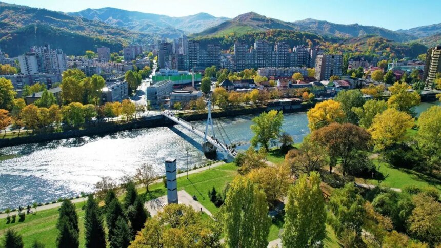 ZENICA: Lokalni moćnici zarađuju nauštrb devastacije grada, a građani se mrznu