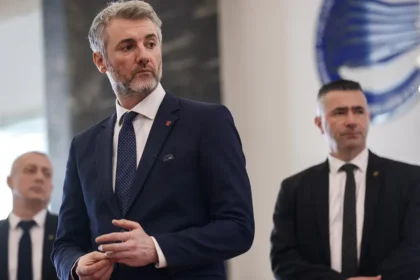 Forto o “crnolistašima”: Došlo je vrijeme da višegodišnjoj praksi  SDA dođe kraj