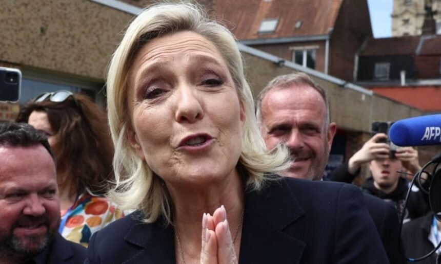 MARINE LE PEN U OZBILJNIM PROBLEMIMA: Počinje suđenje francuskoj desničarki, optužena je za tešku pronevjeru novca