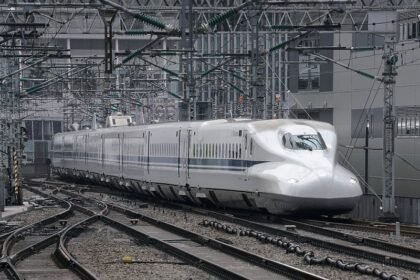 Historija japanskog “voza-metak”: Zemlja je samo 20 godina nakon rata postala svjetski željeznički lider