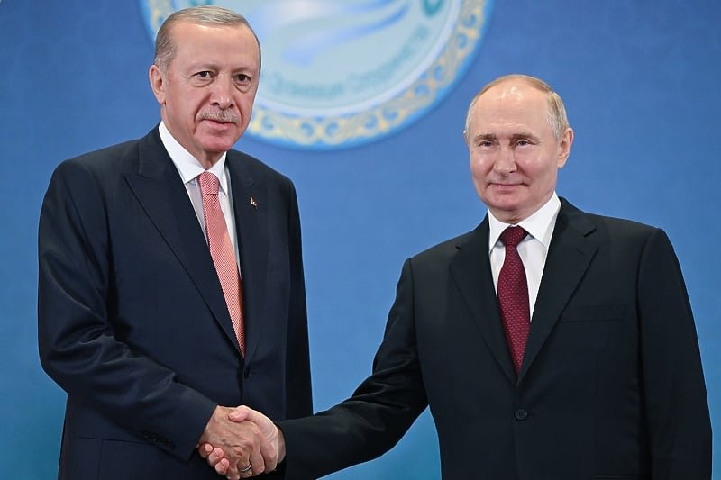 Erdogan čestitao 72. rođendan Putinu, razgovarali i o međunarodnim pitanjima