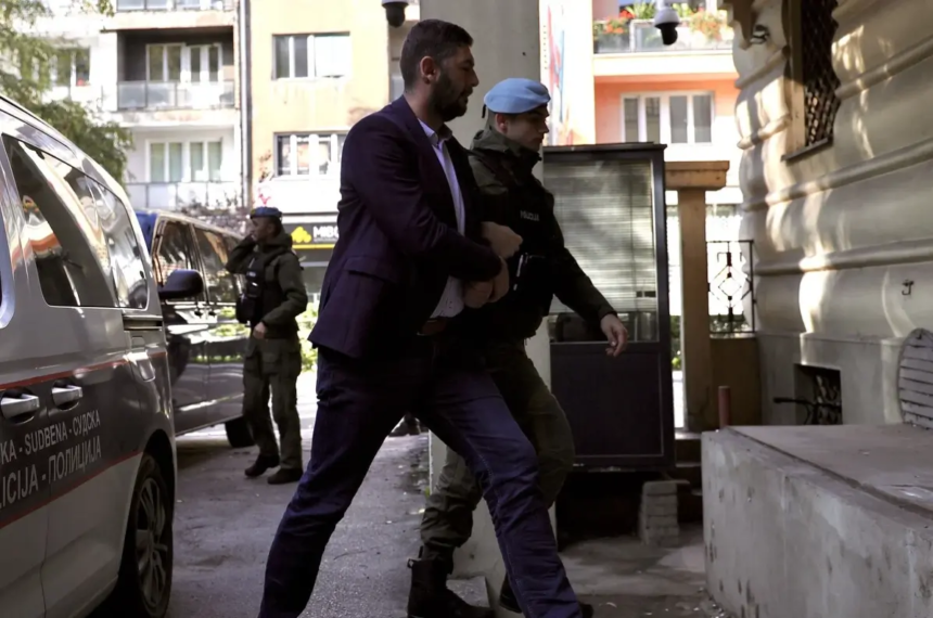 MOJ DILBERE, KUD SE ŠEĆEŠ: Privatna firma uhapšenog direktora “Rada” poslovala s Vladom KS