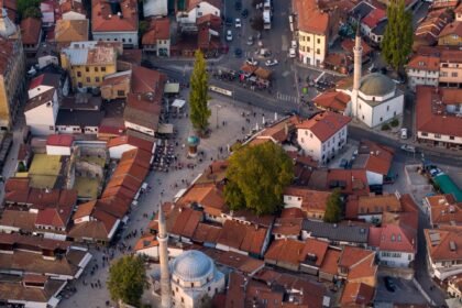 Strah od klizišta: Naređena evakuacija dijelova Starog Grada u Sarajevu