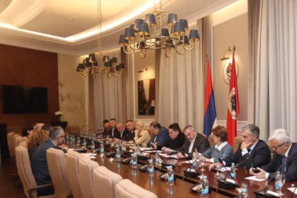 LAŽNI ČUVAR DRŽAVNE IMOVINE: Zašto je Dodik iznenada zabrinut zbog šumskih krađa?