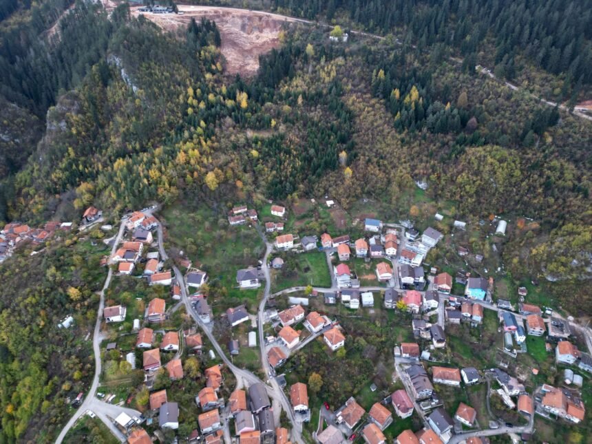 Reuters: Brza gradnja na padinama povećava rizik od klizišta u Sarajevu
