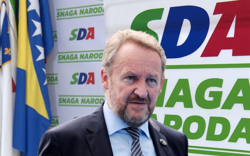SDA: Trojka je novim ustupkom predala evropski put BiH u ruke Milorada Dodika