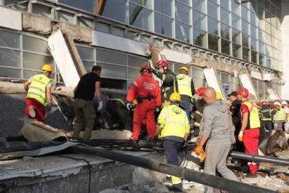 Preminula jedna od teško povređenih pacijentica u nesreći u Novom Sadu