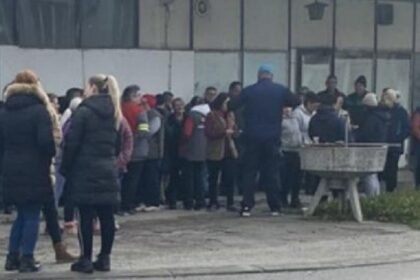 Radnici TRZ Hadžići obustavili rad na pola sata