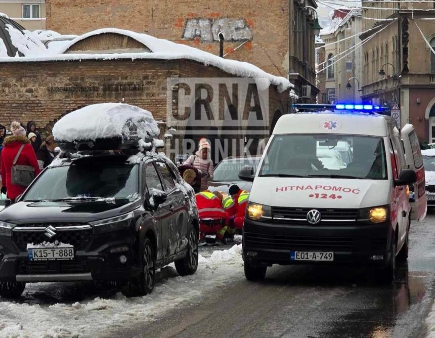 Žena pala na ledu i slomila nogu kod Bezistana u Sarajevu!