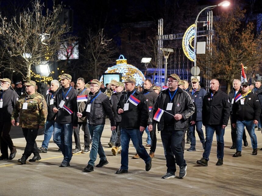 Republika Srpska paradom obilježila neustavni praznik, Vulin prijetio