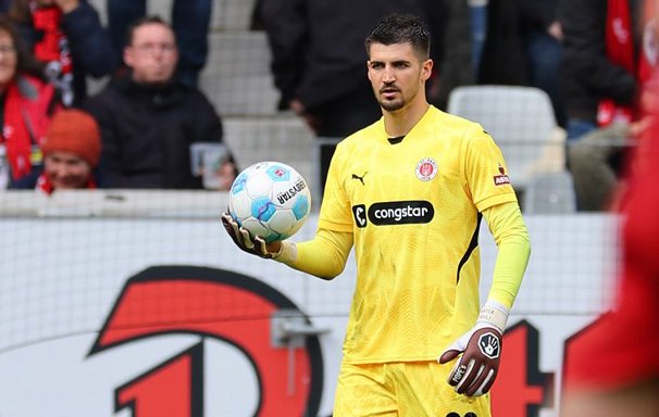 Vasilj branio odlično, ali nije mogao zaustaviti najboljeg strijelca Bundeslige