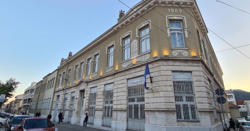 Enveru Pendiću određen pritvor: Osumnjičen da je pretukao suprugu i prijetio da će je ubiti