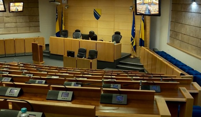 Evo koliko bi mogli biti sniženi doprinosi u FBiH