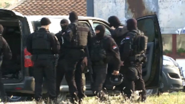 BIH izručen Srbiji osumnjičenom da je pomogao Fatonu Hajriziju nakon ubojstva policajca u Loznici