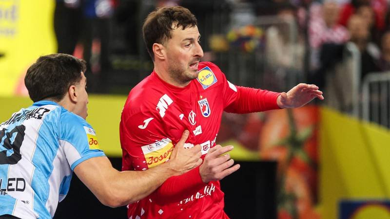 Duvnjak se možda oprostio od reprezentacije! U suzama otišao s terena Arene ravno u bolnicu