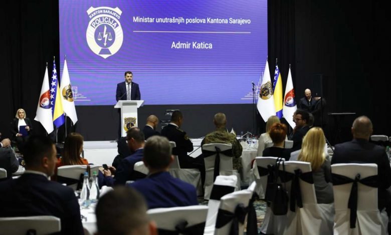 Sigurnost u Sarajevu: Uloženo više od 55 miliona KM, najavljen nastavak zapošljavanja novih policajaca