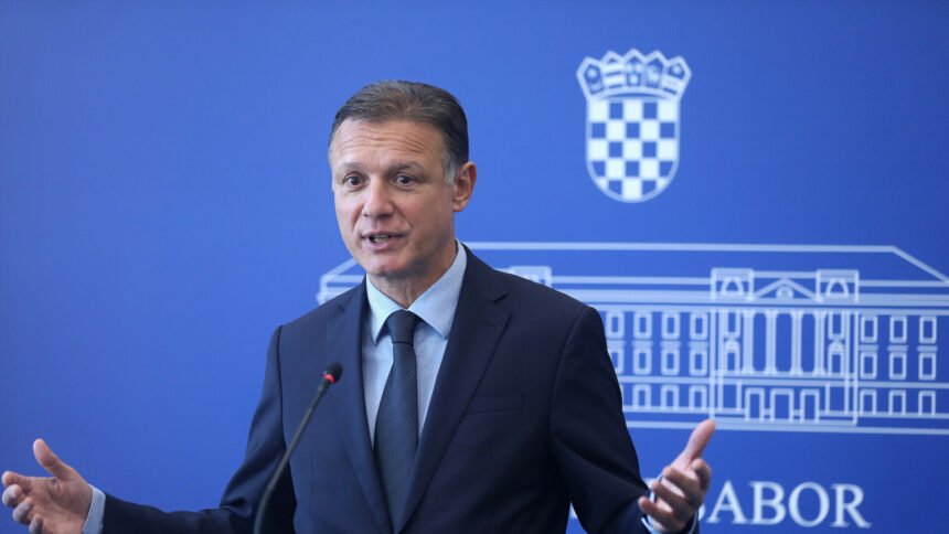 Zimski odmor je gotov: Zastupnike čeka maraton od 98 točaka