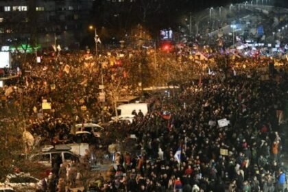 I STUDENTI U CRNOJ GORI NAJAVLJUJU PROTESTE: Svaki dan će blokirati jednu saobraćajnicu, traže smjenu ministra…