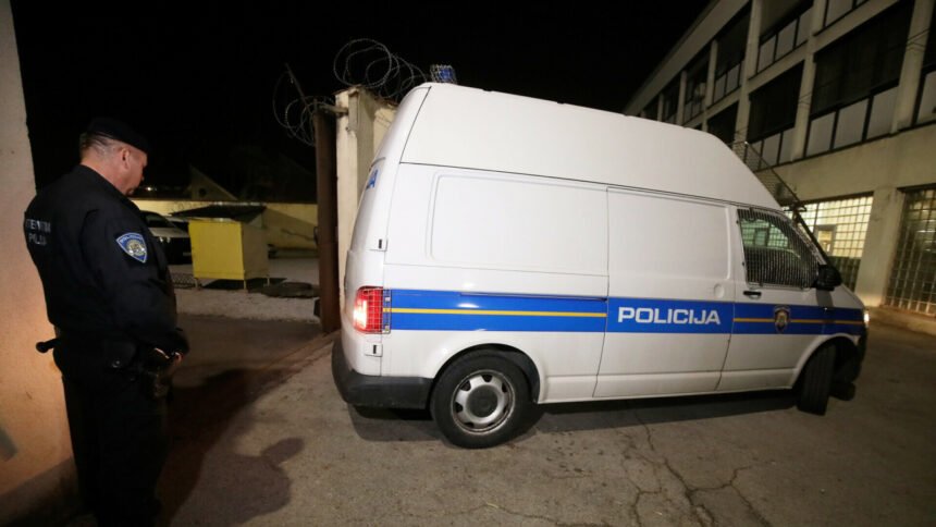 Policija objavila detalje potjere za krijumčarem: “Uočili smo vidno opterećen automobil, vozač se nije htio zaustaviti”