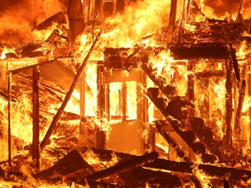 Wildfires, evakuacije širom Kalifornije Los Angeles: Šta znamo