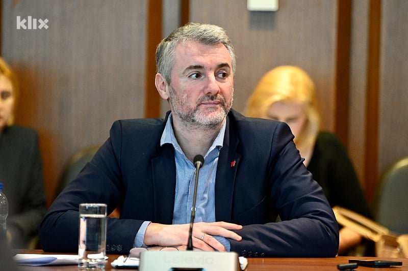 Forto: Izmjene zakona o zračnoj plovidbi nisu zbog zeta Dragana Čovića