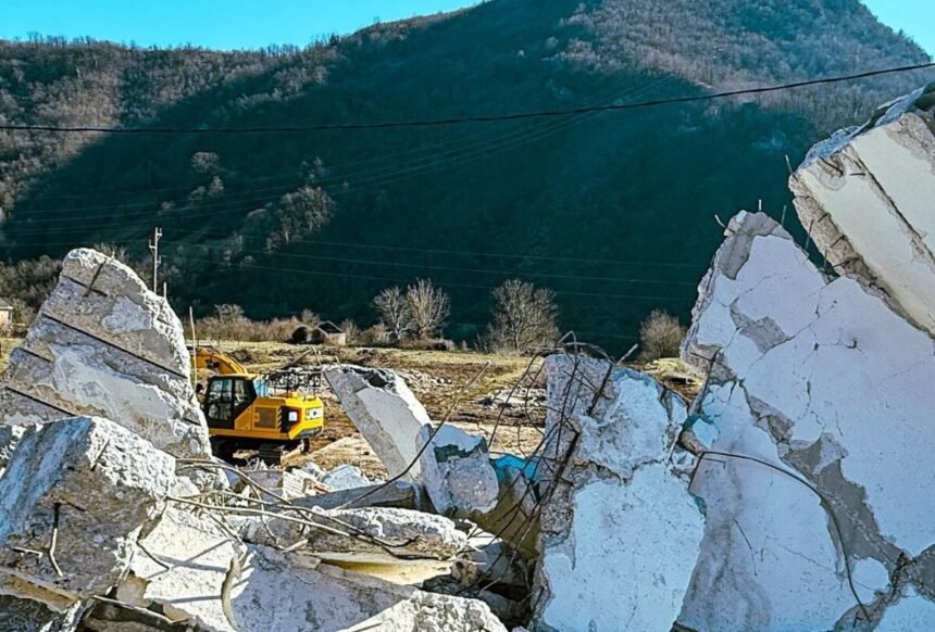 Udruženje Pomozi.ba pokreće izgradnju novog naselja za stradale u poplavama na lokaciji “Rogića kuća”