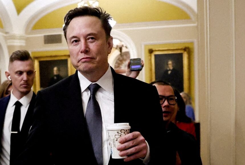 Musk ne želi preuzeti TikTok
