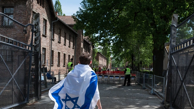 Poljska neće uhititi Netanyahua ako dođe u Auschwitz