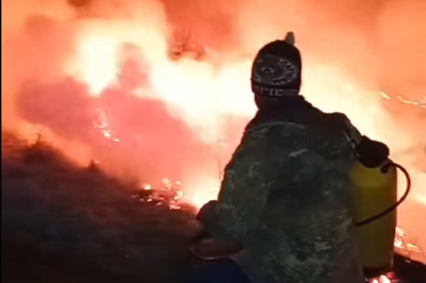 Lokalizovan požar kod Gacka: Upućen apel