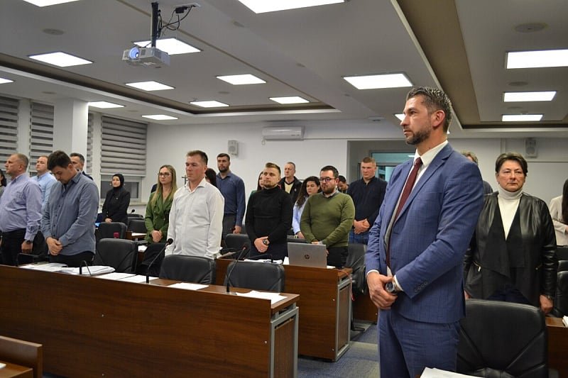 Vijećnici u Ilijašu će dobijati povećan paušal od 450 KM, a predsjednik mjesne zajednice 50 KM manje