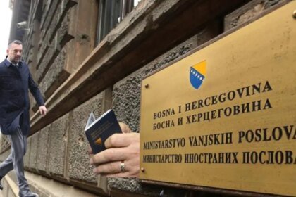 NI MANJE ZEMLJE NI VIŠE PRIVILEGOVANIH: U BiH oko 5.000 diplomatskih pasoša bez ikakve kontrole
