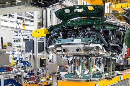 TEŠKI DANI ZA NJEMAČKOG AUTOMOBILSKOG GIGANTA: Predstavljen plan za otpuštanje 1.900 radnika, ali ni to nije sve…