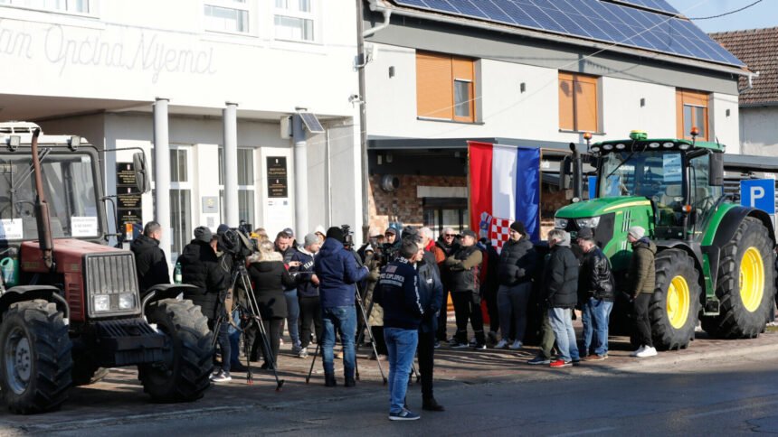 Ministar poljoprivrede posjetio prosvjednike: “Nastavljamo borbu za pravedniji sustav”