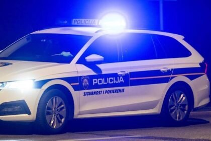 Masovna tučnjava u centru Zagreba. Tukli se pijani mladići i djevojke, jedan teško ozlijeđen