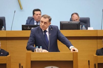 Dodik na posebnoj sjednici NSRS: Sve zaključke ćemo pretvoriti u zakone, povući ćemo se iz SIPA-e i ostalih institucija