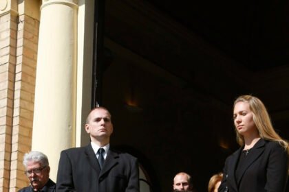 Nakon kratke i teške bolesti preminuo pijanist Emil Vukov, sin Vice Vukova