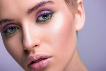 5 boja makeupa koje će dominirati na proleće i leto 2025, prema predviđanju Pinterest Palette