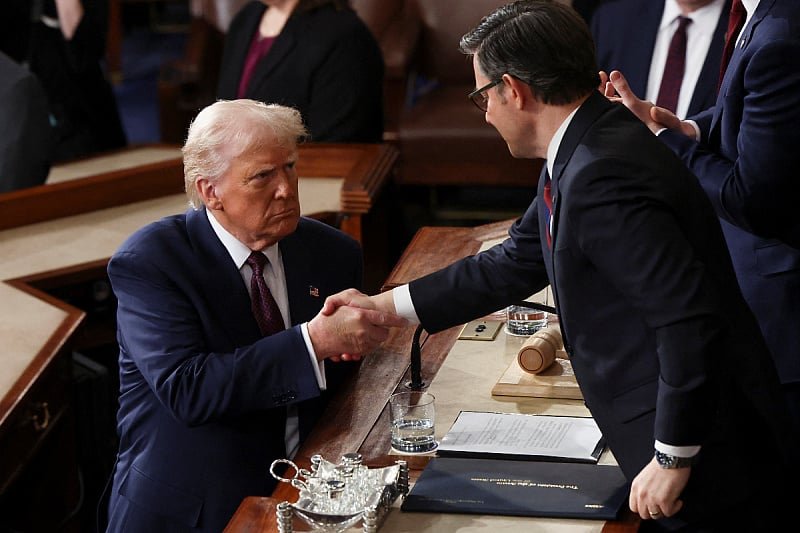 Trump: Vratit ćemo Panamski kanal, dobit ćemo Grenland i zabosti zastavu na Marsu, ali jaja su preskupa