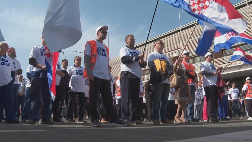 Održani skupovi podrške za trojicu osumnjičenih pomoraca: “Vidi se da se to pakira posadi…”