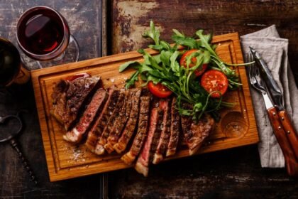 Kakvo vino ide meso: kako napraviti pobedničku kombinaciju?
