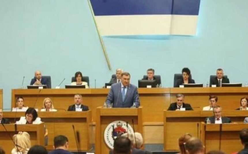 Danas dvije posebne sjednice NSRS-a: Hoće li se usvojiti novi ustav RS-a?