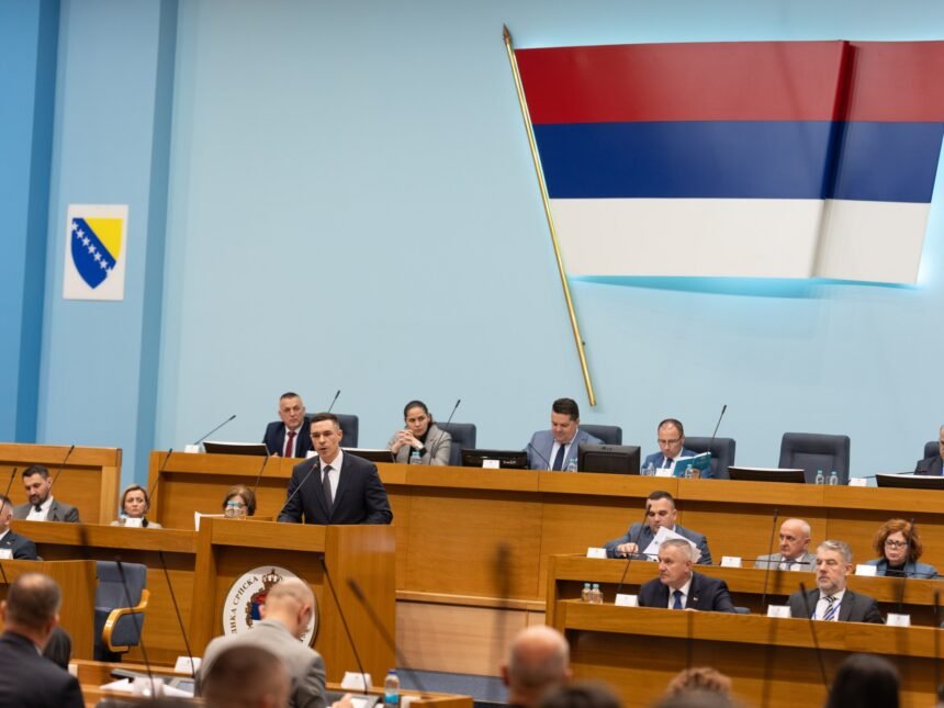 Fejzić: Dodikove izmjene Ustava RS-a su igrokaz za javnost