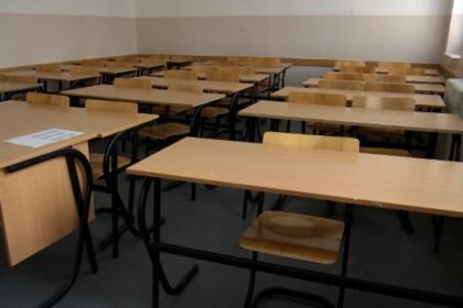 Koji je poslednji rok za opstanak školske godine – bilo da sprečava i radne subote dovoljne da nadoknade izgubljene